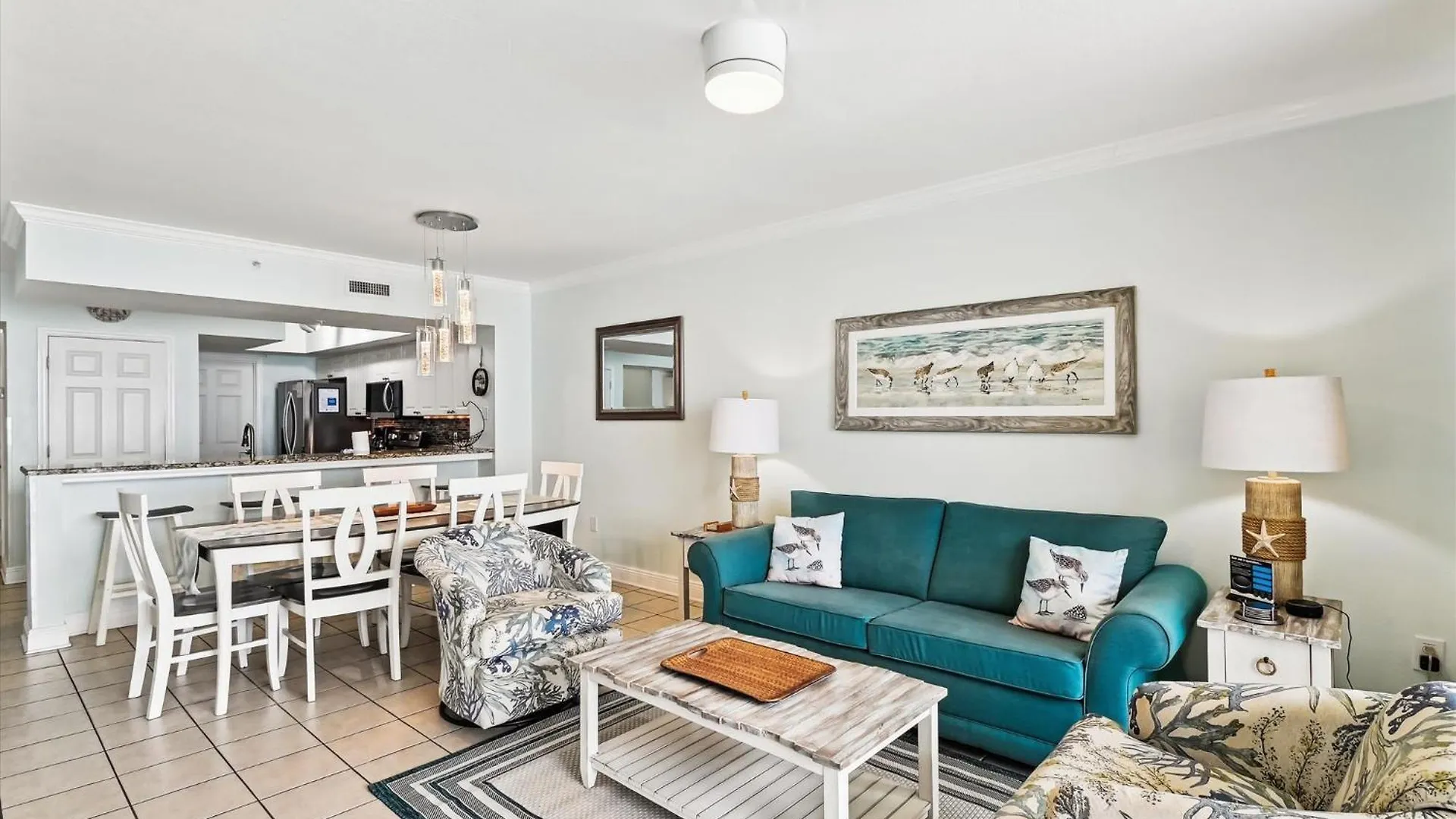Emerald Beach 1830 - 2 Bedroom 2 Bathbunks Sleeps 8 Condo Panama City Beach