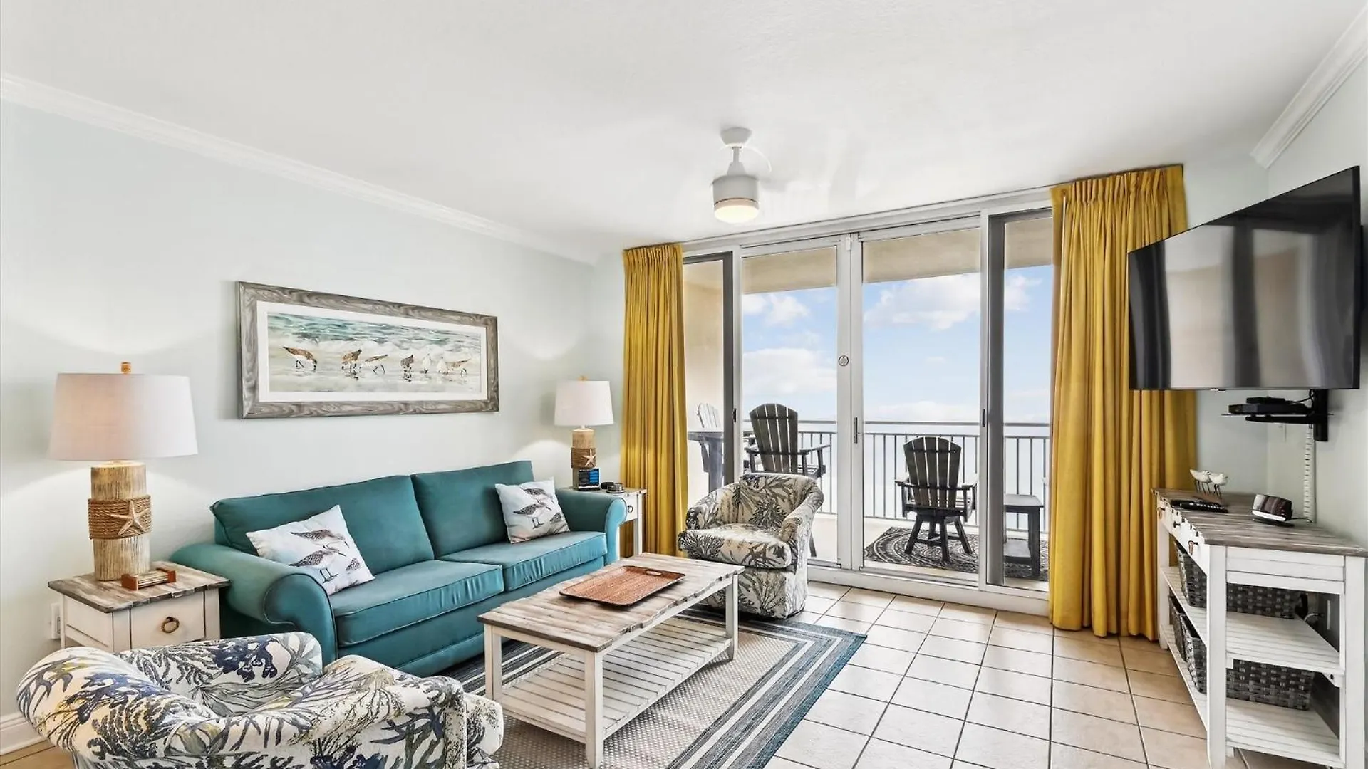 Emerald Beach 1830 - 2 Bedroom 2 Bathbunks Sleeps 8 Condo Panama City Beach